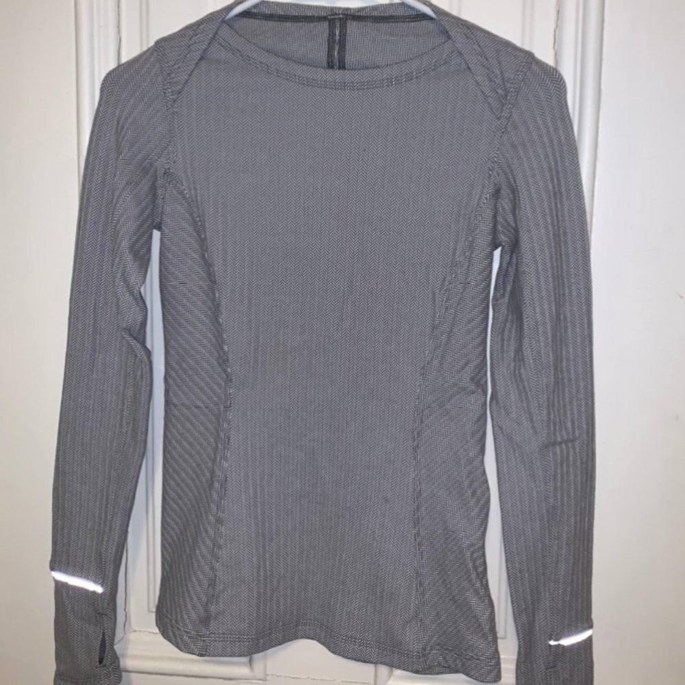 lululemon long sleeve running jacket